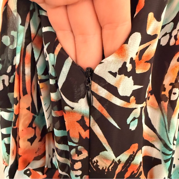 NWT International Concepts Floral Halter Maxi Dress Zip Flowy Tropical Vacation - Picture 8 of 9